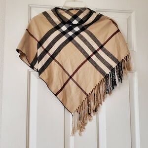 Designer Style Girls Very Soft Sweater Knit Wrap Shawl 3yrs to 4 yrs old